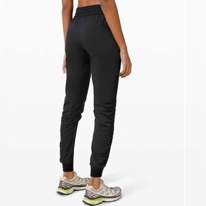 Lululemon Beyond the Studio Jogger Pant - Women's Size 4 - Black